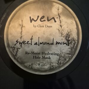 Wen Sweet Almond Mint Re-Moist Hydrating Hair Mask and Comb - Giant 8-ounce size